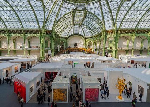 международная выставка-ярмарка современного искусства FIAC Париж